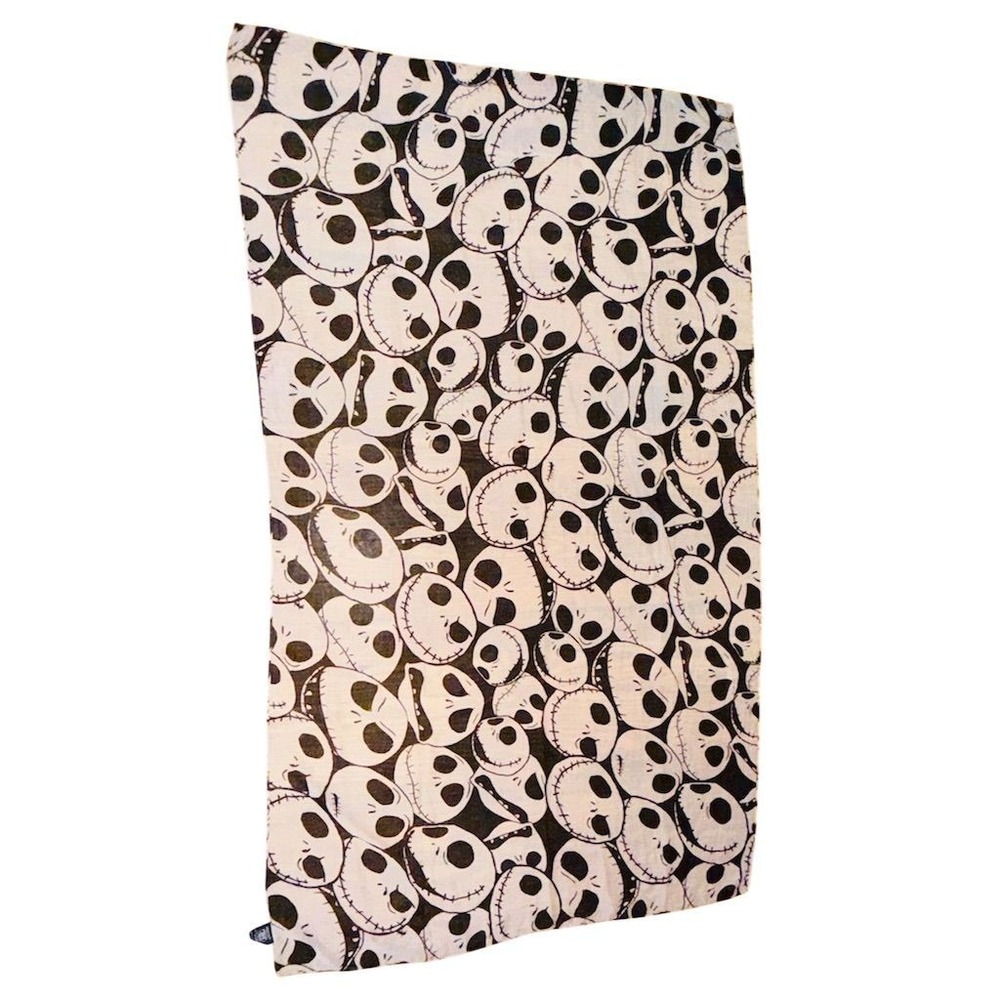 Bioworld scarf poncho wrap Disney Nightmare Before Christmas Jack Skellington